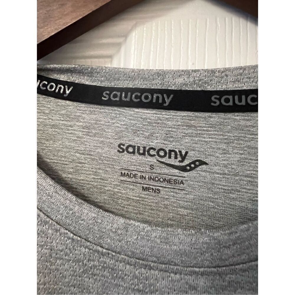 SAUCONY MENS T-Shirt - Picture 3 of 13